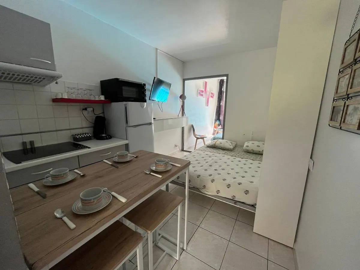 Cotepiscine Apartment Le Lavandou 0*,  France